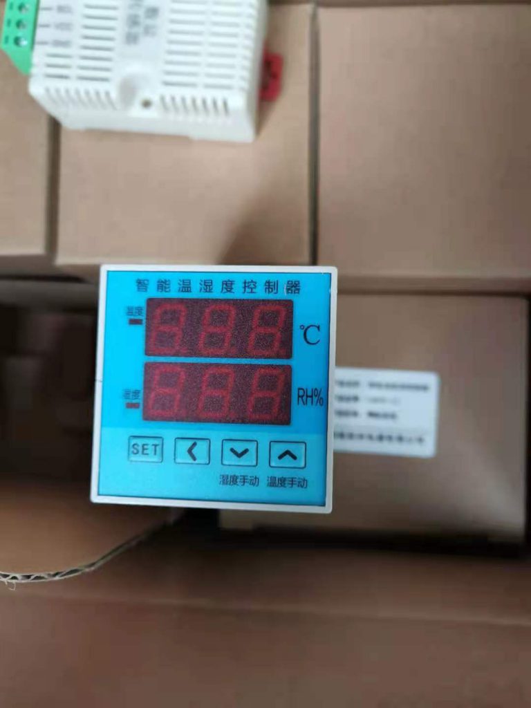 JY-TW3系列温湿度控制器面板显示